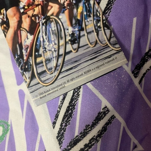 Vintage 1988 reebok bicyclist shirt - Picture 10 of 10